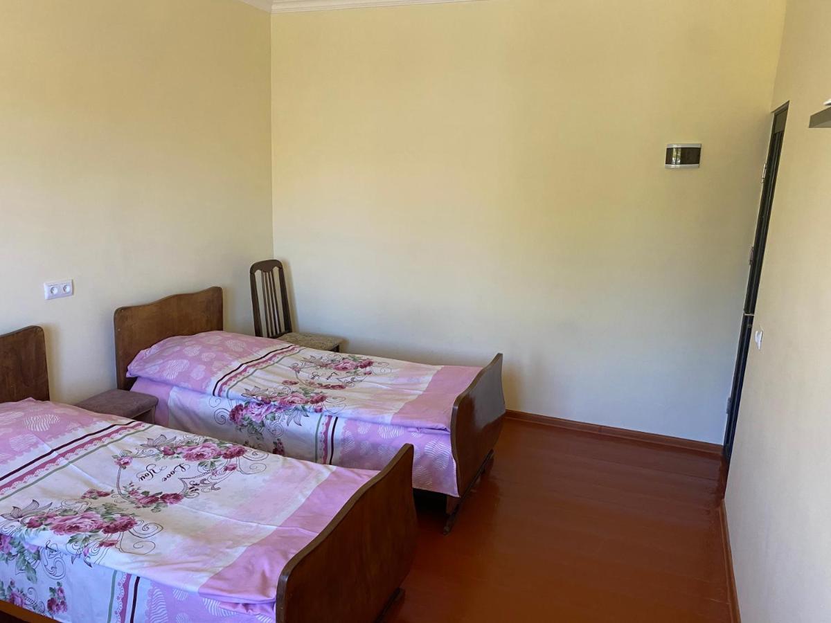 Karine B&B Yeghegnadzor ภายนอก รูปภาพ