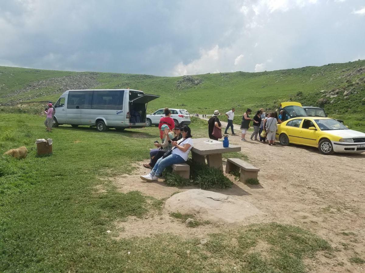 Karine B&B Yeghegnadzor ภายนอก รูปภาพ